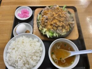 【大盛軒|東中野】鉄板麺or鉄板焼?メニュー豊富で人気の町中華!